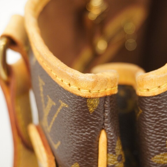 LOUIS VUITTON Brown Monogram Tote Bag - Picture 7 of 10